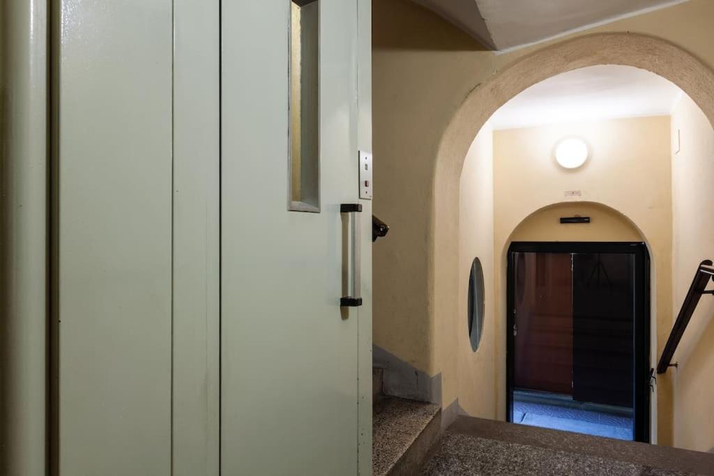Ferrari - Ac -Wifi - Flexyrent Apartment Милано Екстериор снимка